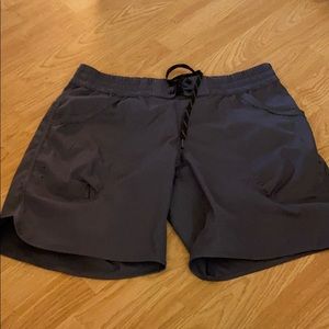 Lululemon Shorts Size 10